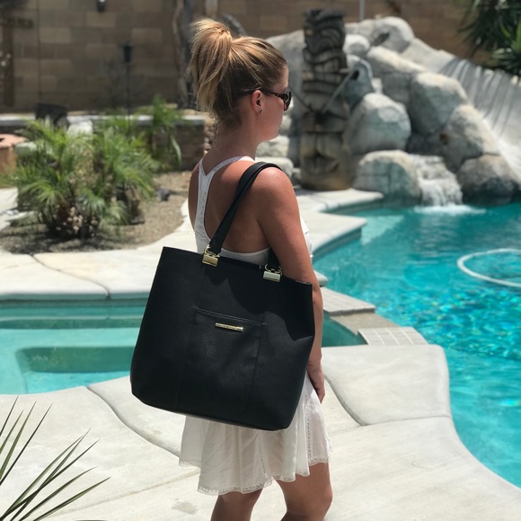 ‼️LOWEST‼️ 3 Piece Steve Madden BMelena Floral Tote - Picture 3 of 7